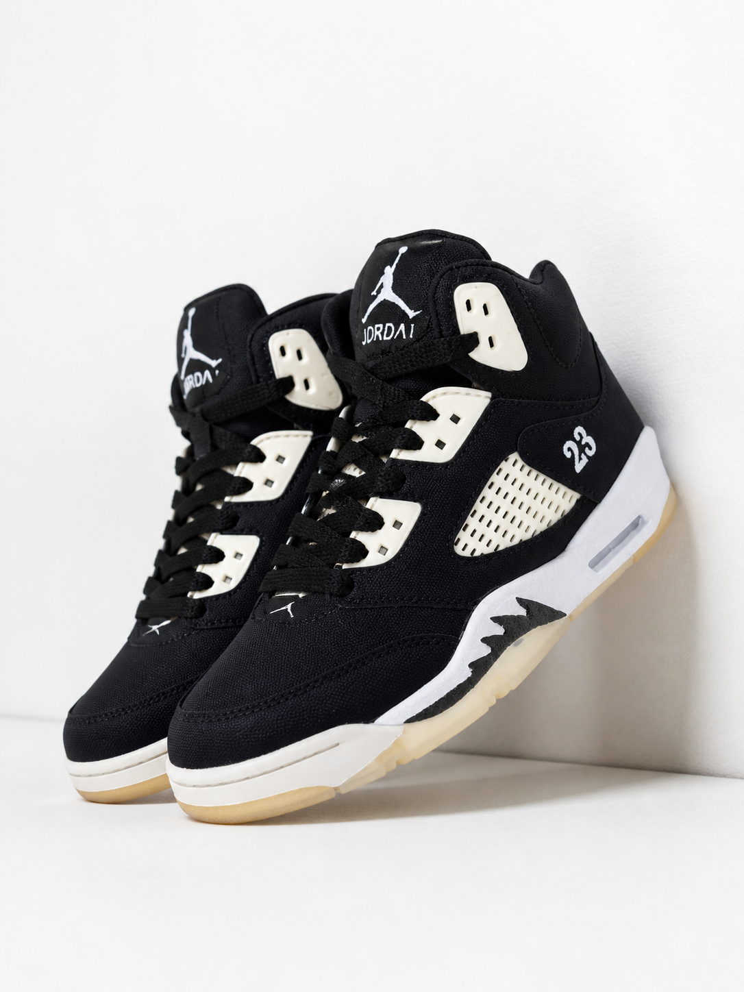 کفش بسکتبال نایکی مردانه مدل 4 Air Jordan رنگ مشکی