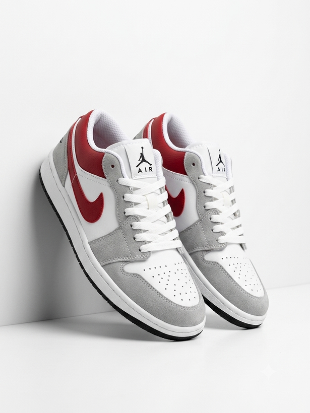 کتونی بسکتبال مردانه نایک ایر جردن 1 طوسی قرمز سفید (Air Jordan 1 Low)
