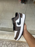 کتونی بسکتبال مردانه نایک ایر جردن 1 سفید قهوه ای تیره (Air Jordan 1 Low)