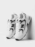 کفش نیوبالانس ۵۳۰ زنانه سفید مشکی (New Balance 530)