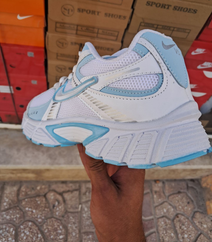 کتانی نایکی دخترانه مدل V5k سفید آبی سایز 37 تا 40