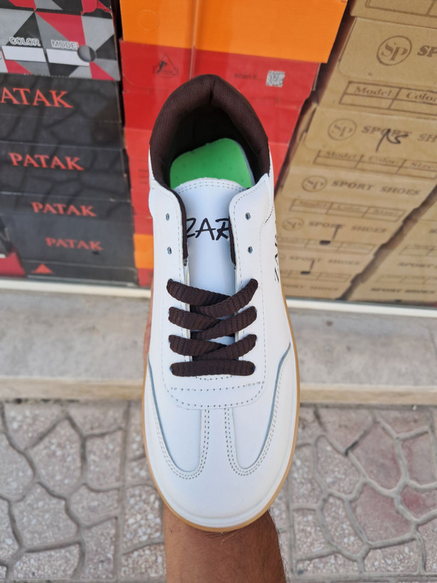 کفش ونس زنانه سفید قهوه ای Zara سایز 37 تا 40