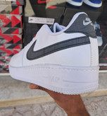 کتونی نایک ایرفورس ۱مردانه (Nike Air Force 1) بزرگ پا سفید لوگو مشکی 44 تا 47