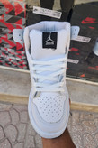 کفش کتانی نایکی Nike جردن ساقدار اسپرت مردانه سفید