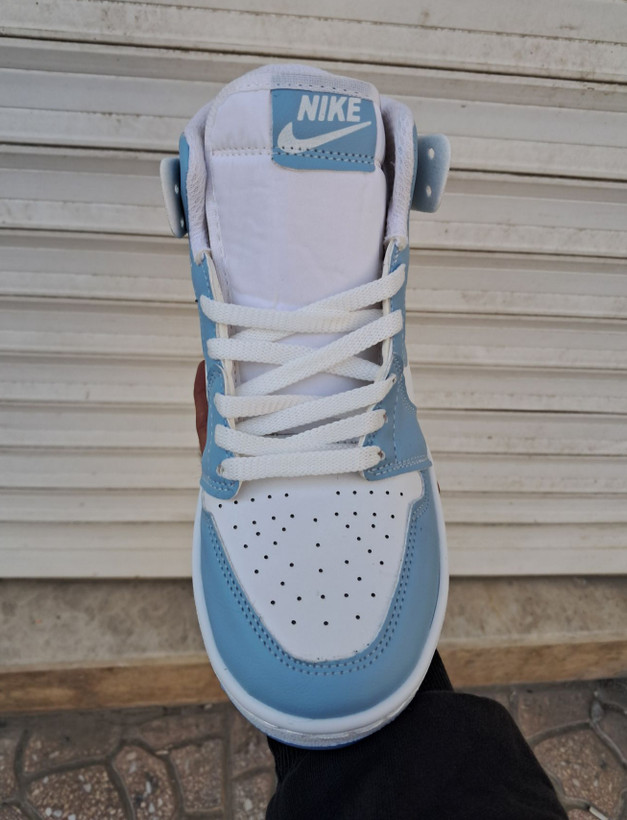 کتونی بسکتبال دخترانه ساق دار نایک ایر جردن ۱ آبی آسمانی (Nike Air Jordan 1 University Blue)